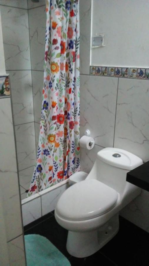 Olas Inn Асия Экстерьер фото